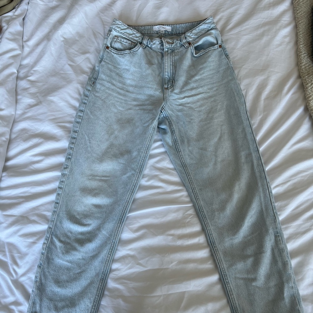 Mom Jeans